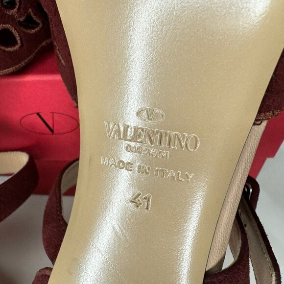 Valentino Burgundy Suede Cutout Platform Heels - Size 41 - Mint Condition - Picture 7 of 9